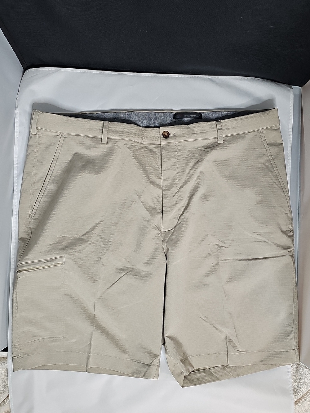 Greg Norman Collection Beige Flat-Front Performance Shorts